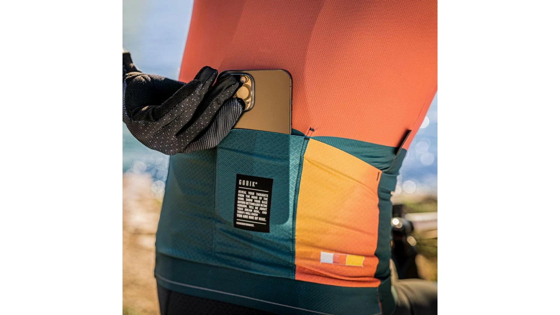 Attitude 2.0 Radtrikot Kurzarm Gobik Unisex Apricot 2022 7 Attitude 2.0 Radtrikot Kurzarm Gobik Unisex Apricot 2022 – Bild 5