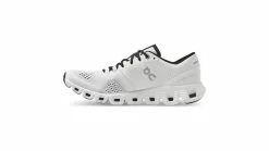 Cloud X Laufschuhe ON Mann Weiß/Schwarz 10 Cloud X Laufschuhe ON Mann Weiß/Schwarz -Etxeondo Verkäufe cloud x laufschuhe on mann weiss schwarz 2