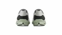 Cloudstratus Laufschuhe On Mann Weiß/Schwarz -Etxeondo Verkäufe cloudstratus laufschuhe on mann weiss schwarz 4